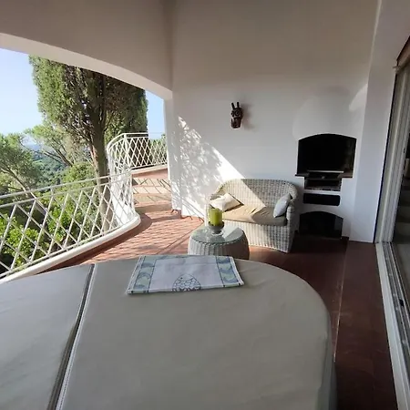 4 Bedroom Willa La Croix-Valmer