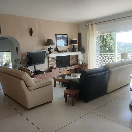 Willa 4 Bedroom La Croix-Valmer