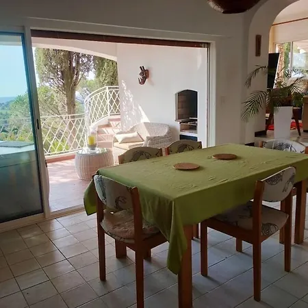 4 Bedroom * La Croix-Valmer