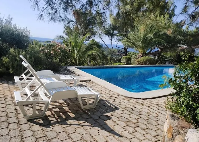 4 Bedroom فيلة لا كروا فالميه
