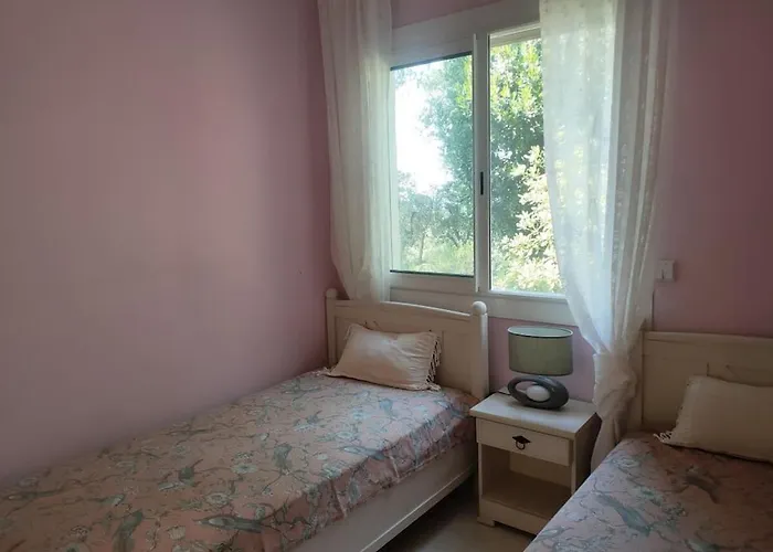 4 Bedroom * لا كروا فالميه
