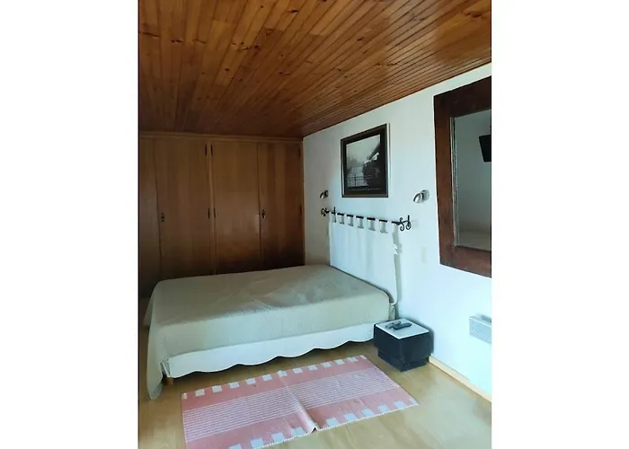 4 Bedroom *